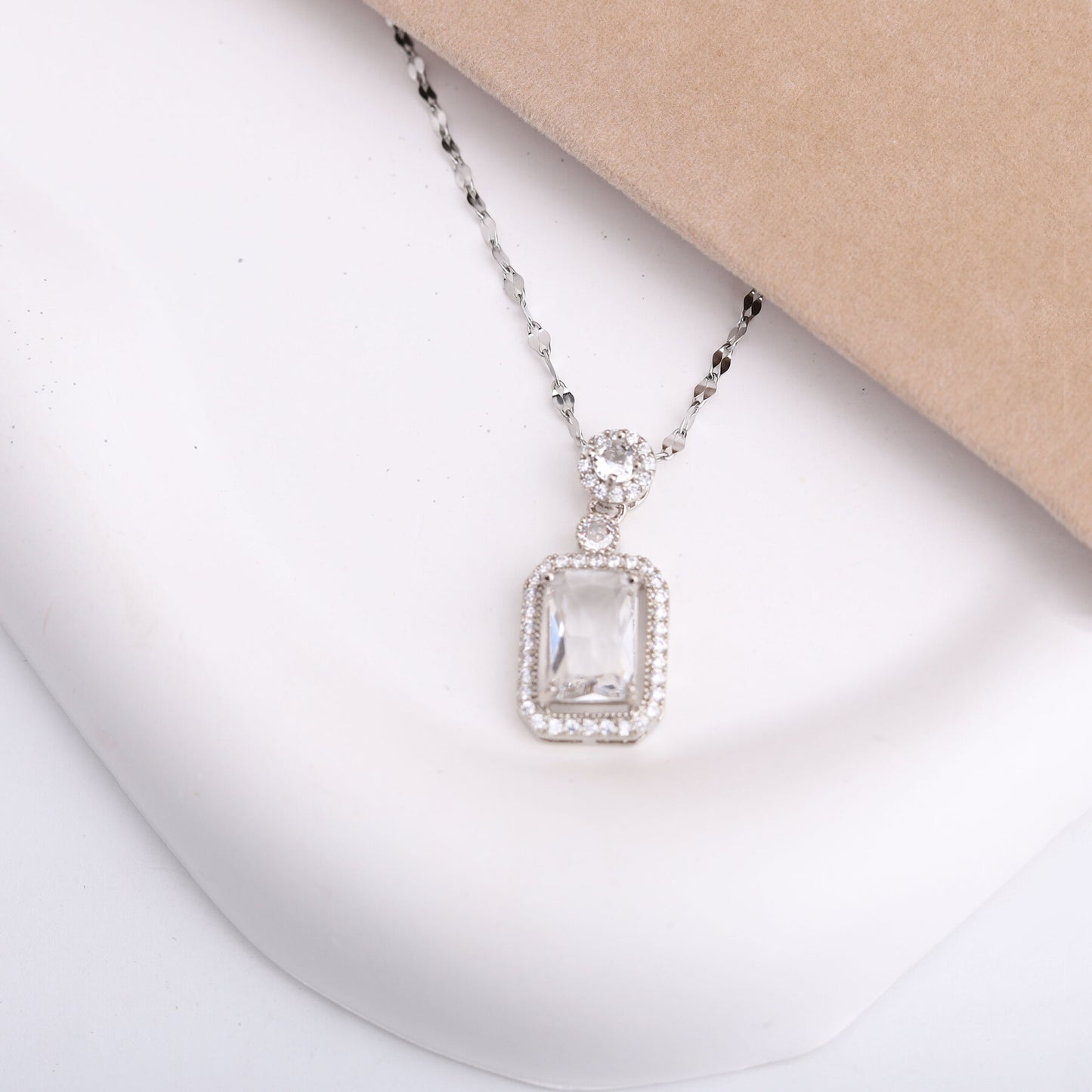 ✨ طقم لازوردي – 3 قطع فضي فل زركون ✨