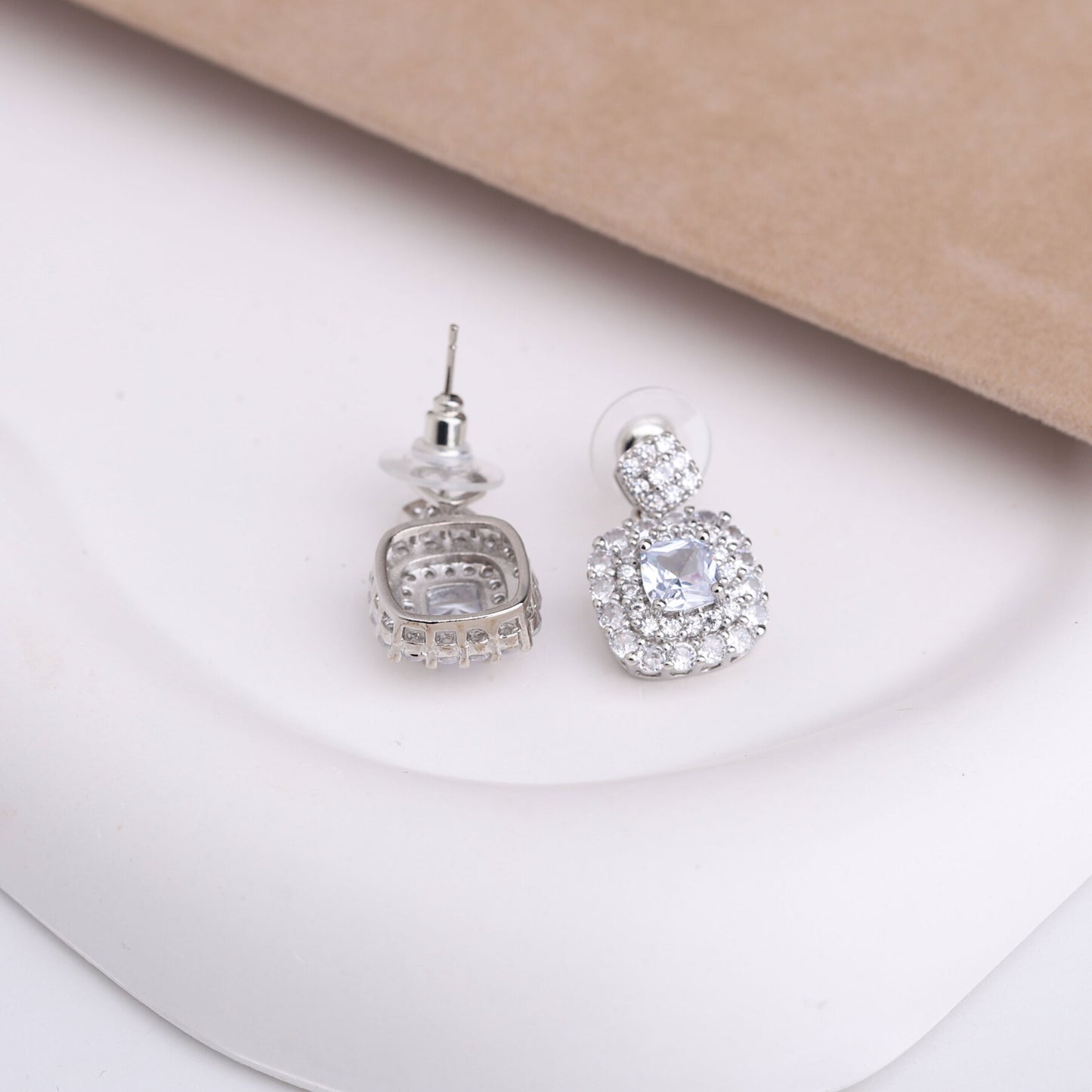 طقم لازوردي زركون طبقتين ذهبي