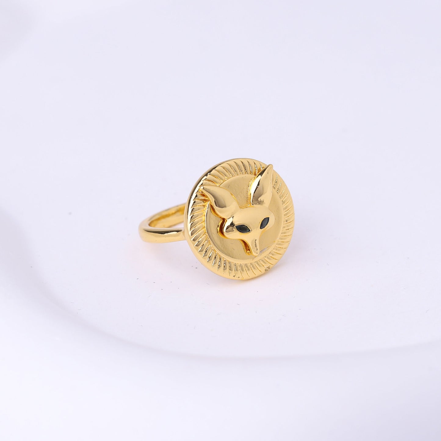 ✨ طقم فوكس – 4 قطع ذهبي ✨