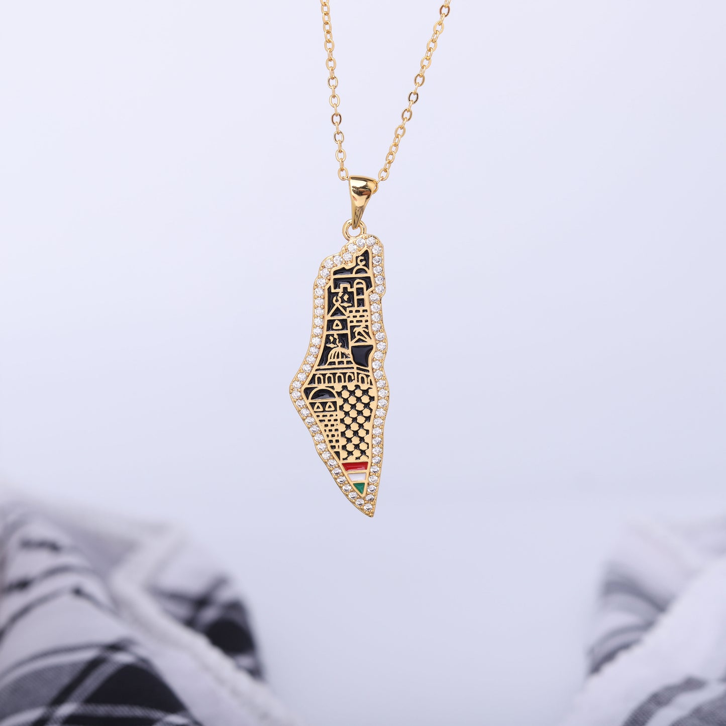 ✨ سنسال خارطة فلسطين ذهبي بزركون أبيض 🇵🇸 ✨