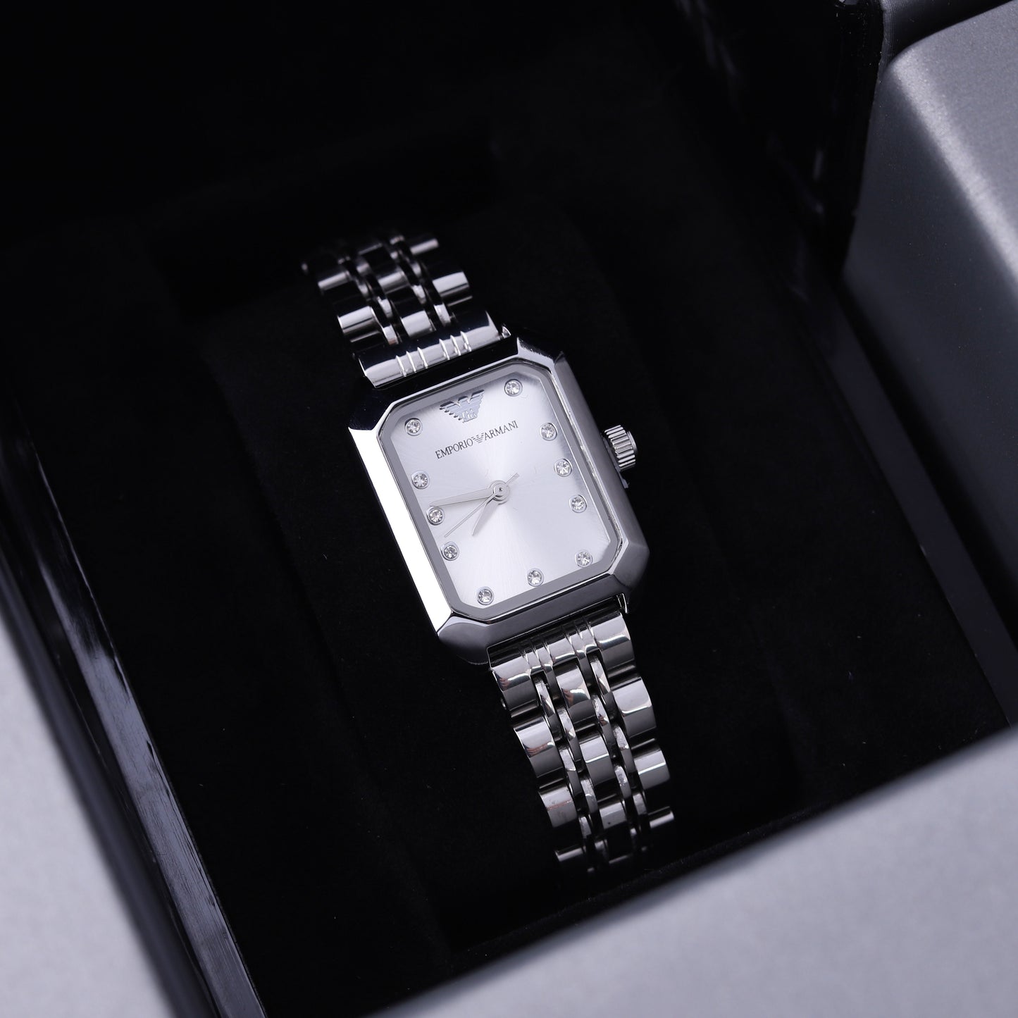 ✨ ساعة أرمني – فضي × أبيض فاخر ✨