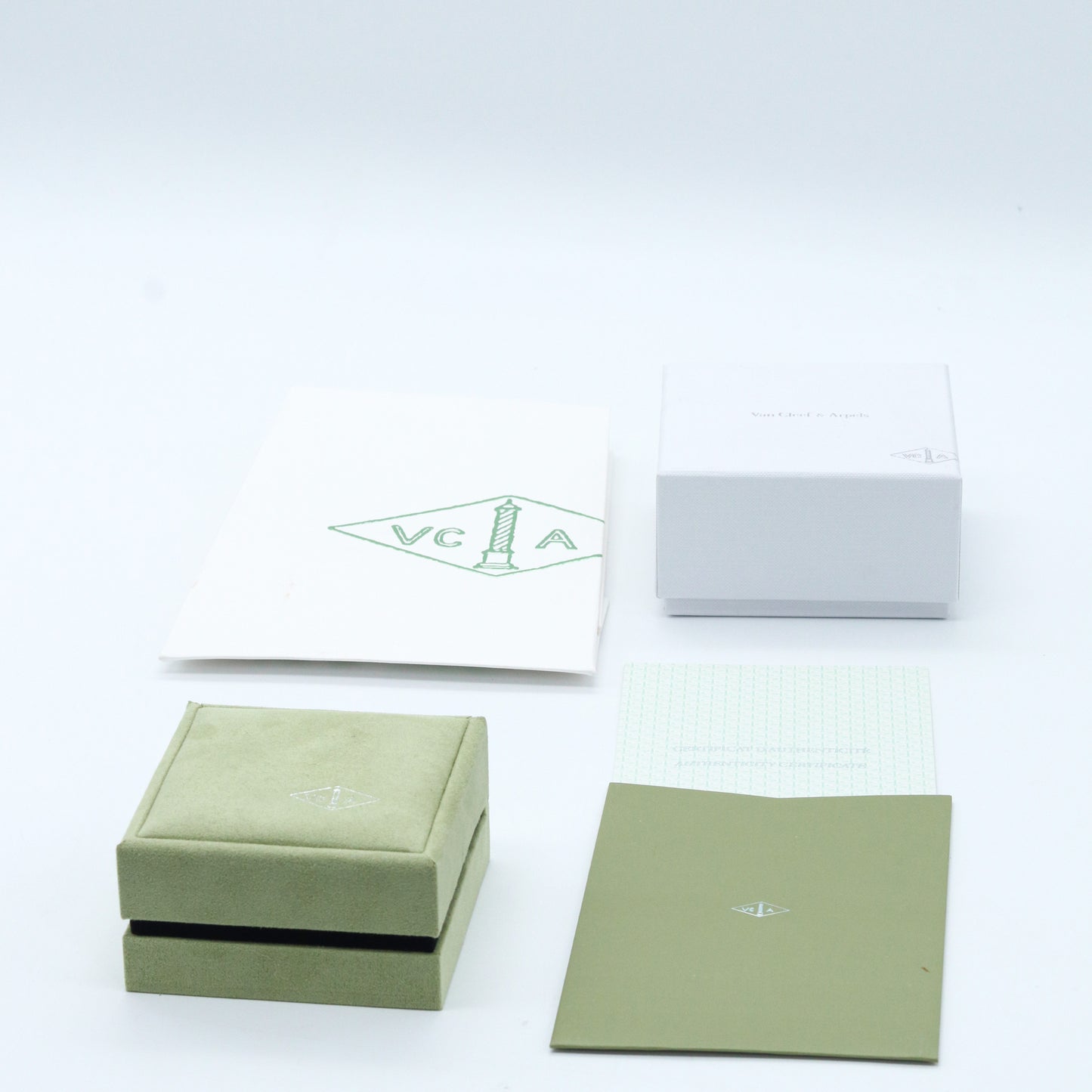 ✨ ملحقات فان كليف الأصلية ✨