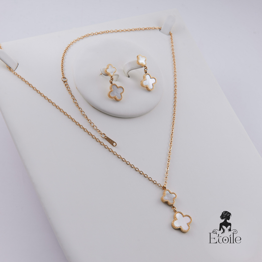 ✨ طقم فان كليف أبيض - وردتين ✨