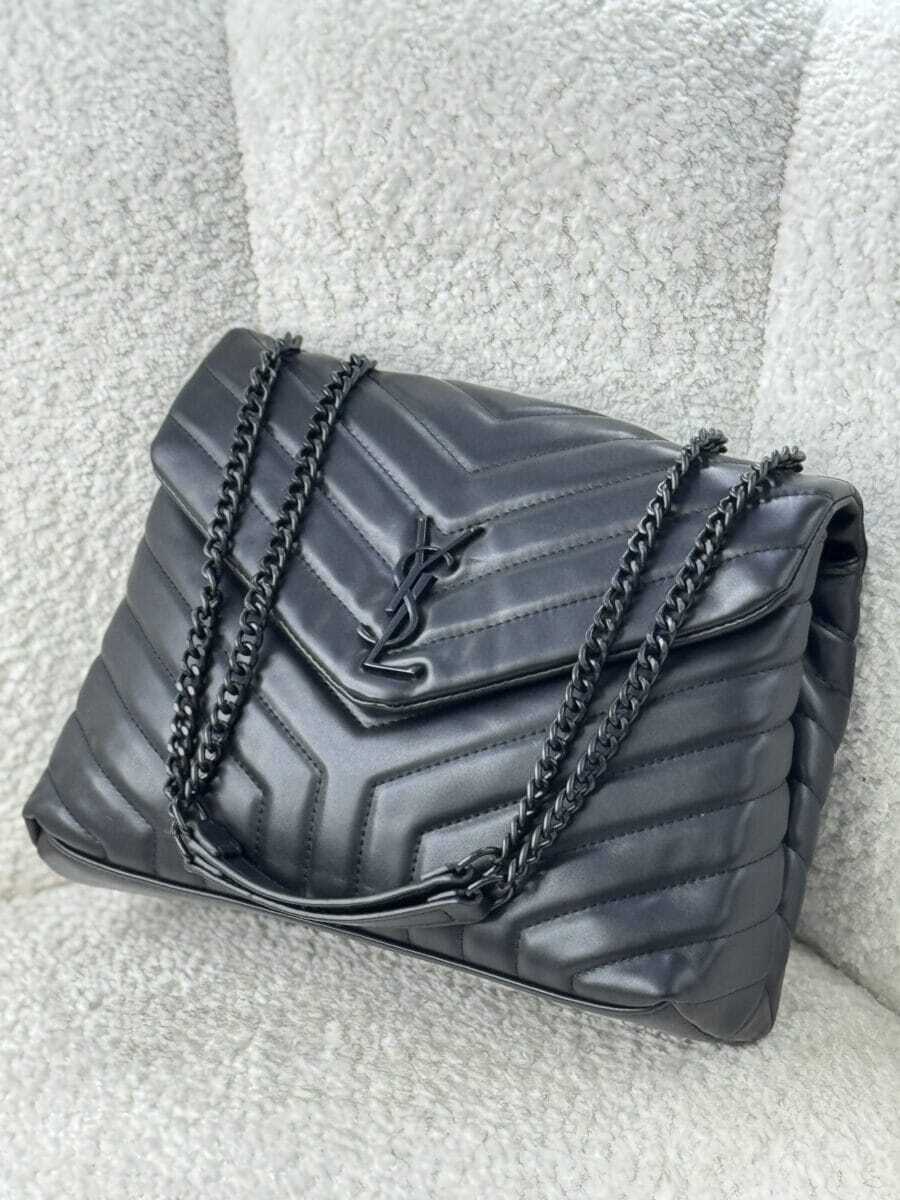 شنطة Saint Laurent – YSL 👜✨