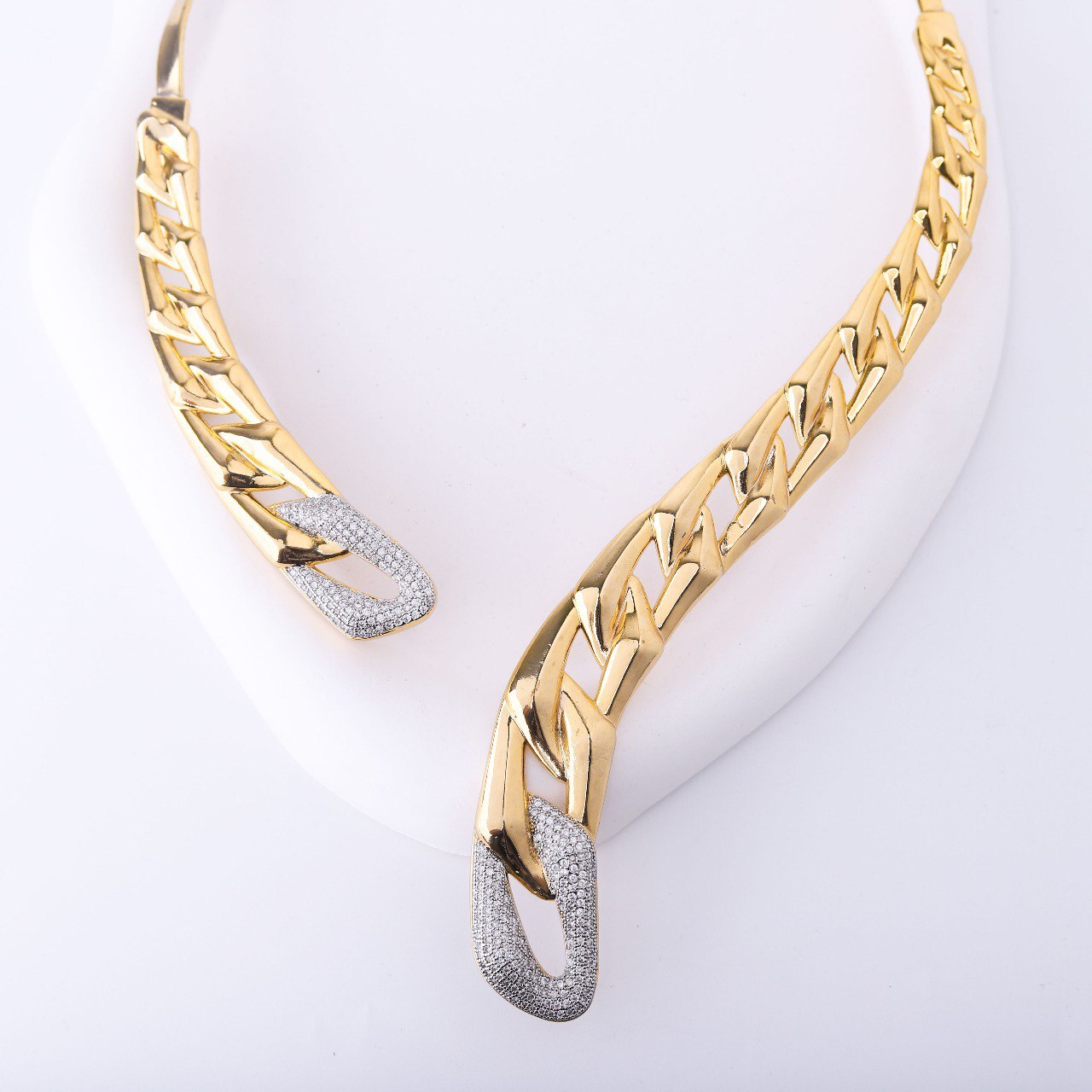 ✨ طقم لازوردي – 4 قطع ذهبي بزركون فضي ✨