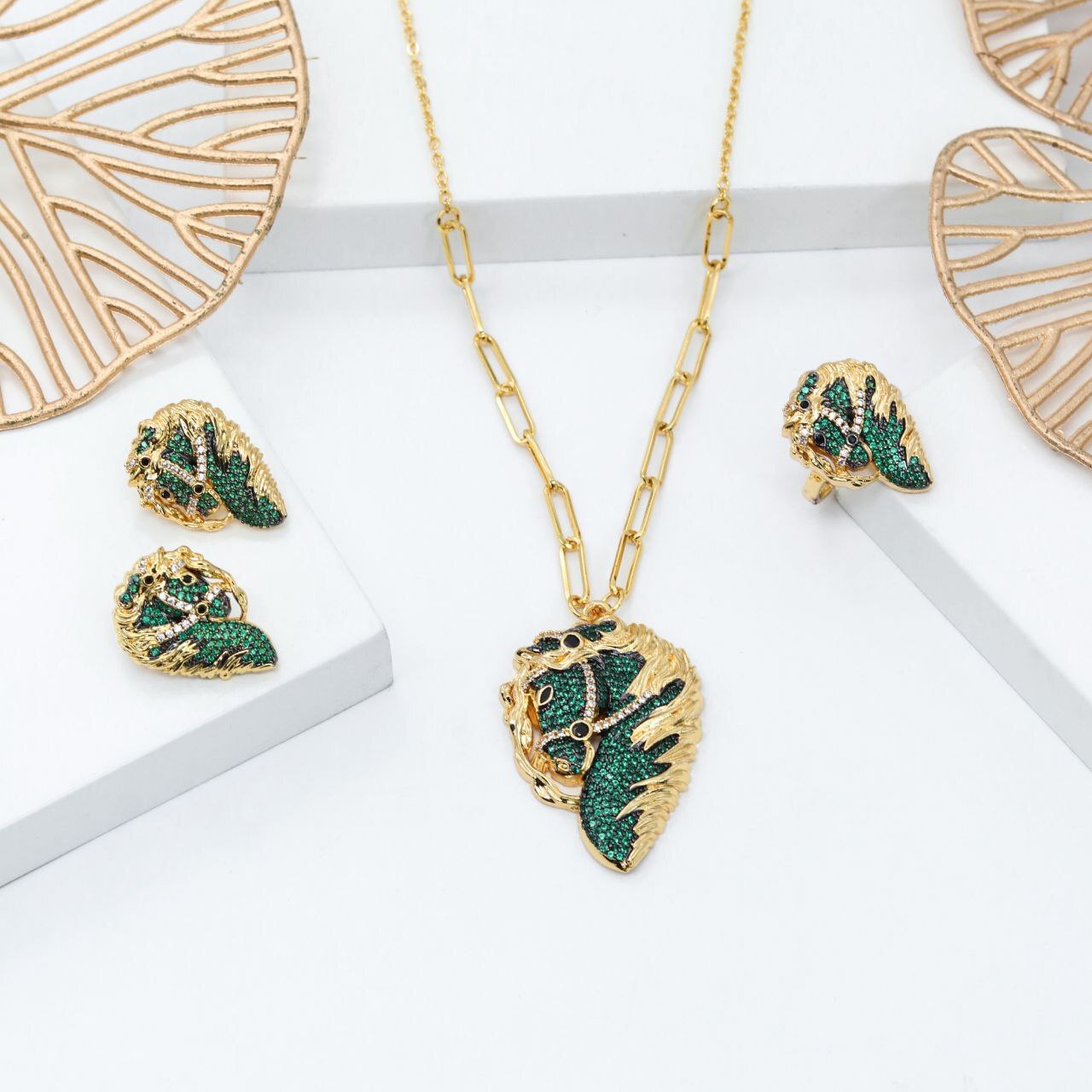 ✨ طقم الأصيلة – سكجها ناعم أخضر ✨